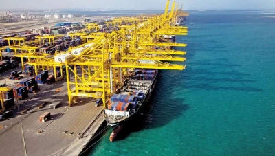 800 مليون دولار قيمة عقد استثمار لميناء طرطوس بين سوريا وموانئ دبي