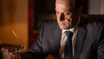 المحامي "منيب هائل اليوسفي" : جاءني رجل زوجته حامل من شخص آخر وقدمت النصيحة له (فيديو)