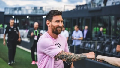 إنعكاس وصول ليونيل ميسي إلى الدوري الأميركي على مبيعات قمصان ناديه إنتر ميامي