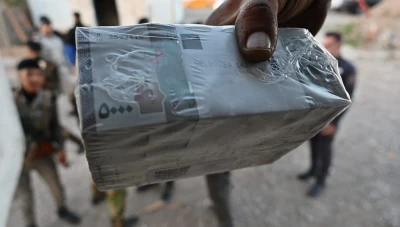 العراق يضبـط خـمسة ملـيارات ليرة سورية مـخبأة في شاحـنة بكـركوك