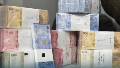 استقرار نسبي في سعر الليرة السورية مع افتتاح تعاملات الأحد