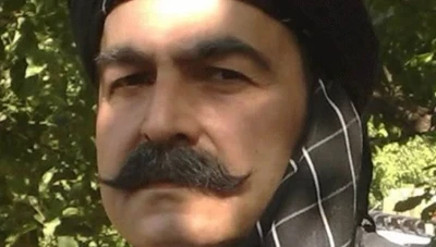 عامر السـبيعي: صـوت الثـورة السورية الذي دفـع حـياته ثـمـنًا لكـلمته