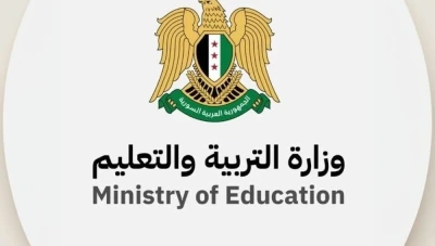 طلاب سوريون مغتربون يحتجون على رسوم جامعية مرتفعة فرضتها وزارة التعليم العالي