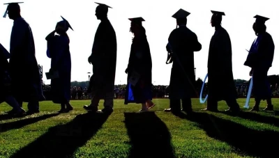 منحة مالية للطلاب السوريين في تركيا