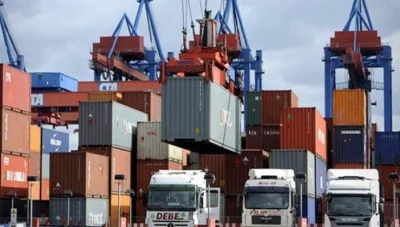 الحكومة السورية توقف استيراد العديد من السلع