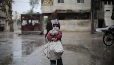 خبير اقتصادي السوريين ليسوا بحاجة للدعم