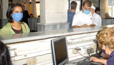 رفع فائدة قروض “الدخل المحدود”