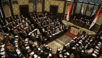 عضو في البرلمان يكشف عن مقترح لزيادة الرواتب والأجور في سوريا