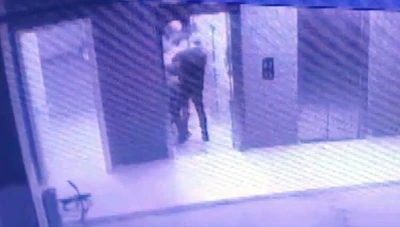 وسائل إعلام تضج بفيديو لشاب يقتـ.حم منزل شابة ويحاول اغتصـ.ـابها عدة مرات (فيديو + صور)