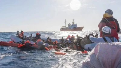 غرق عائلة سورية بأكملها في البحر المتوسط قبالة سواحل ليبيا