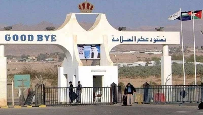 مسؤول يطالب بمنع دخول الشاحنات الأردنية إلى سوريا