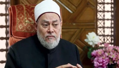 هجـ.ـوم كبير على مفتي مصر والآخر يرد