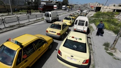 صحيفة تؤكد استمرار النقص في توزيع المحروقات