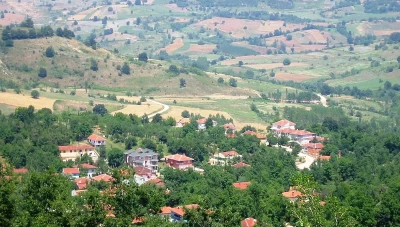 لغز غامض بتركيا.. سكان قرية يشتكون من أصوات قادمة من أسفل الأرض