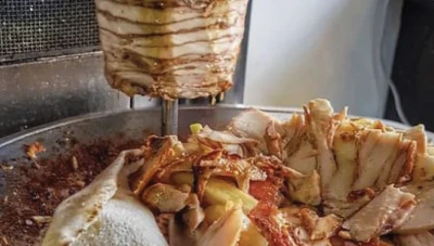 ارتفاع كبير بأسعار الفروج ووجبات المطاعم