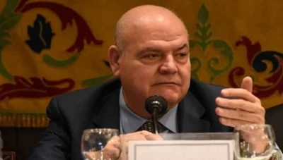 درغام يبدأ بضـ.ـرب كبار التجار