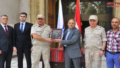 روسيا تعيد لسوريا قطعة أثـ.ـرية تعود للعصر الآشوري