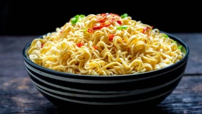 صاحب معمل اندومي يعلن عن توقف إنتاجها نهائياً