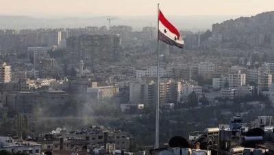 طـ.ـعـ.ـن مدير مدرسة خلال دوامه الرسمي