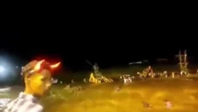 ذهبوا للتعبد فابتلـ.ـعهم.. نهر يبتـ.ـلع العشرات من المتعبدين الهندوسيين