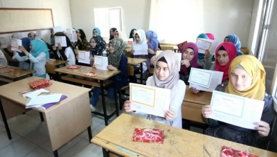 قرار "إلزامي" من وزارة التعليم التركية لأهالي الطلبة السوريين