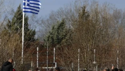 اليونان تعيد سفيرتها إلى سوريا بصفة "مبعوثة"