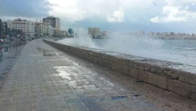 بيان من الحكومة المصرية يوضح حقيقة إمكانية حدوث موجات "تسونامي"