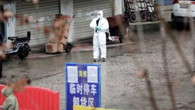 مغادرة نحو 900 مريض المستشفيات الصينية بعد تعافيهم من فيروس "كورونا"