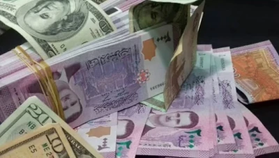 دولار دمشق يواصل ارتفاعه أمام هبوط متسارع لليرة السورية