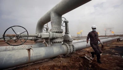 العقود الآجلة للخام الأمريكي تهبط بنحو 12%