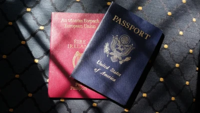 مشروع أمريكي لإنهاء ازدواج الجنسية يثير جدلاً واسعاً