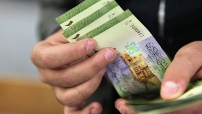 سعر صرف الليرة السورية في دمشق وحلب امام بعض العملات 27/4/2020