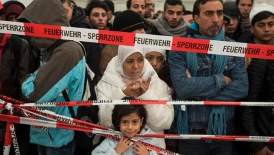 استطلاع يكشف رفضَ غالبية الألمان تجنيسَ مزيد من اللاجئين السوريين