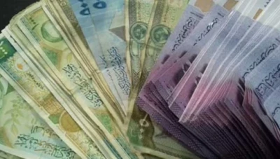 للمرة الأولى اغلاق سعر الليرة السورية بكسر حاجز الألف