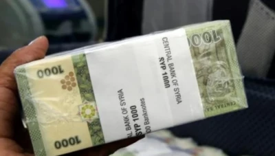 لليوم الخامس على التوالي.. الليرة تهوي بشكل كبير أمام الدوﻻر