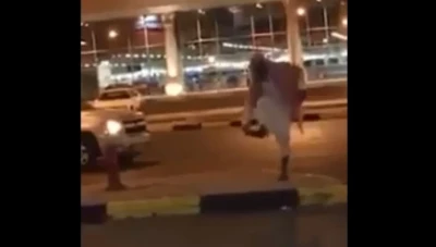 الواعظ السعودي الذي رمى فتاة بالحذاء في وشتمها يا "زانية" في قبضة العدالة