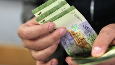 تحسن كبير لليرة السورية أمام الدولار 9-6-2020