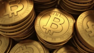 بِتكوين تهوي 7% إلى أدنى مستوى في 5 أشهر