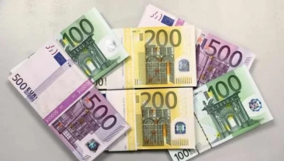 اليورو يكافح قرب أقل مستوى في 3 أعوام بفعل المخاوف الاقتصادية