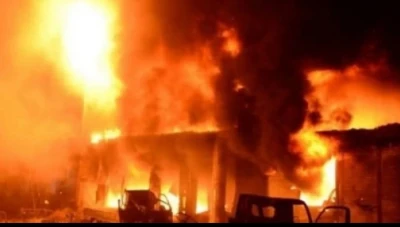 حرائق تلتهم أحد أكبر المعامل الخيوط في مدينة حلب