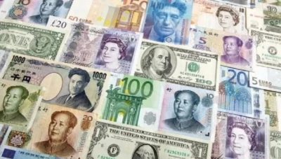 سعر صرف الليرة السورية والذهب امام بعض العملات في أسواق دمشق وحلب