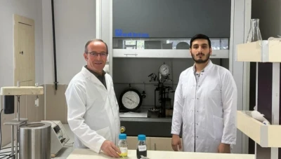 طالب سوري ينال براءة اخـتراع في تحويل الرواسـب النفـطية إلى منتـجات عالية القيمة