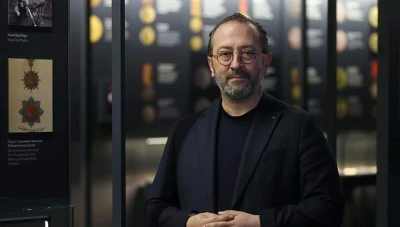 كاتب تركي يسـلط الضوء على الترحـيل القـسـري للسوريين في تركيا