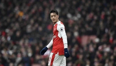 لاعب كرة القدم الألماني «مسعود أوزيل» يعلن اعتزاله اللعب الدولي