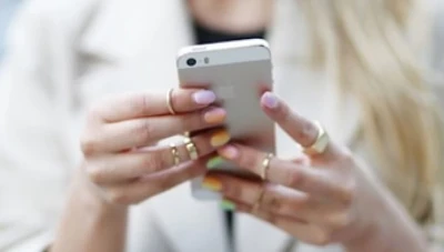 مفتي مصري: “التفتيش بهواتف الأزواج والأبناء محرّم حرمة مطلقة”