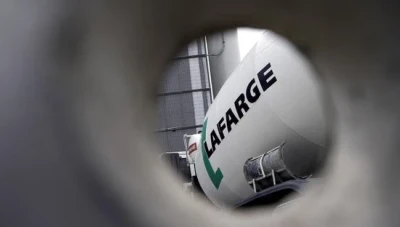 محاكمة شركة لافارج في باريس بتهم تمـ.ـويل جمـاعات مسـ.ـلحة في سوريا