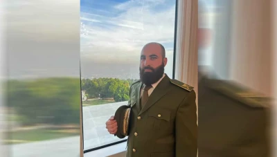 اللواء علي النعسان يصل إلى الساحل للإشراف على العمليات العسكرية واستعادة الاستقرار