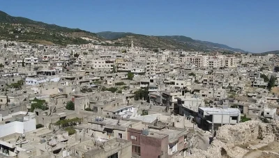 احتجاجات في مدينة مصياف بسبب أعمال تخريب طالت مقام الإمام أحمد الوفي