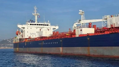 وصول ناقلة نفط محمّلة بأكثر من 30 ألف طن مازوت إلى مصب بانياس