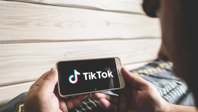 كيف تكسب المال على تطبيق تيك توك: دليل شامل للمبتدئين